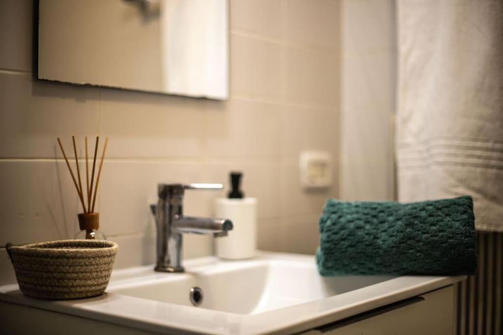 Duomo Flat Apartment Naples